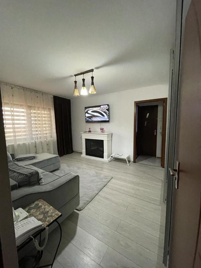 BîrladApartament Gallamar公寓 外观 照片