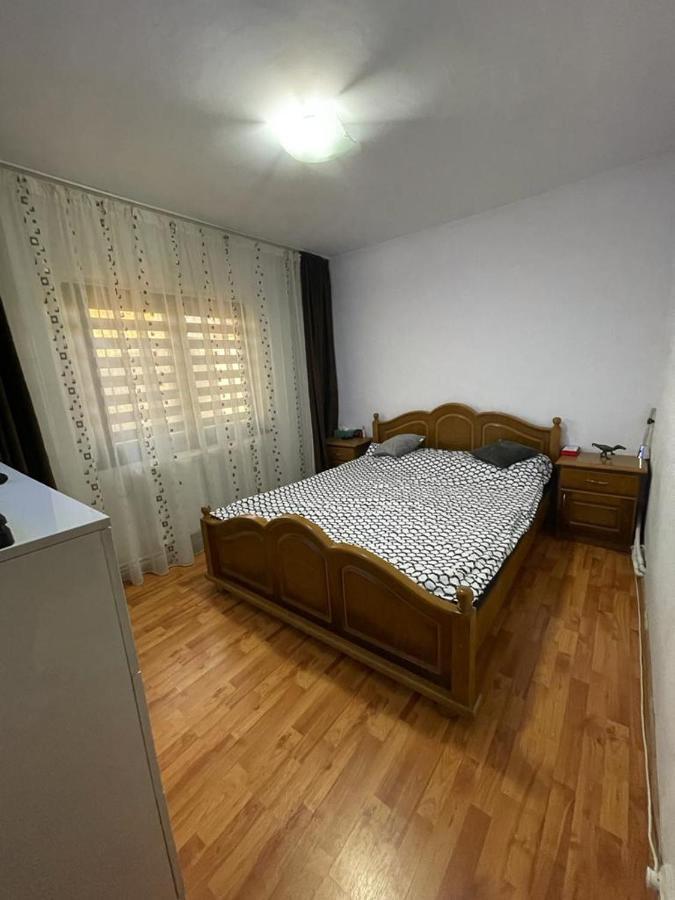 BîrladApartament Gallamar公寓 外观 照片