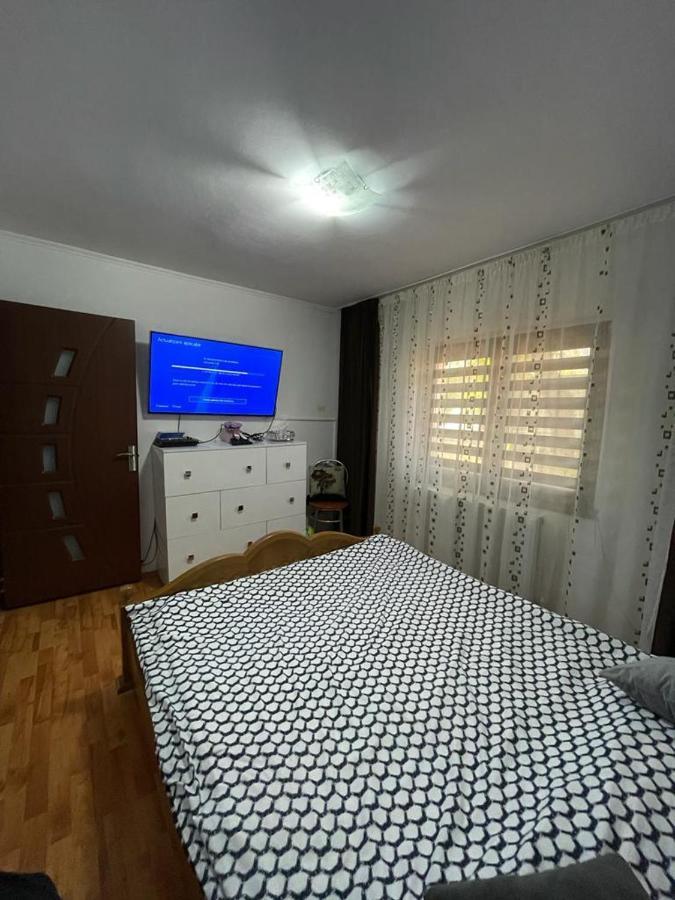 BîrladApartament Gallamar公寓 外观 照片